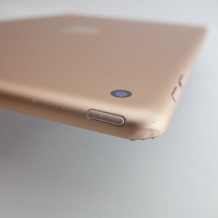 ��9.7�������iPad ��6���� 128GB ������� ����100% Wi-Fi��ǥ�