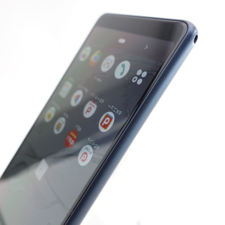 ��SIM�ե꡼��arrows Be3 F-02L �֥�å� �������¡� docomo��