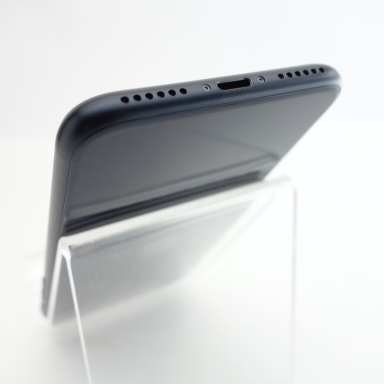 ��SIM�ե꡼��iPhoneSE3 64GB �ߥåɥʥ��� ����100�� �������¡�