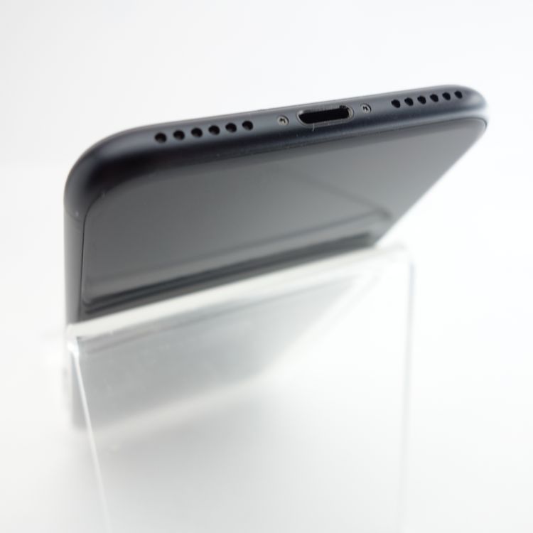 ��SIM�ե꡼��iPhoneSE2 64GB �֥�å� ����89�� �������¡�