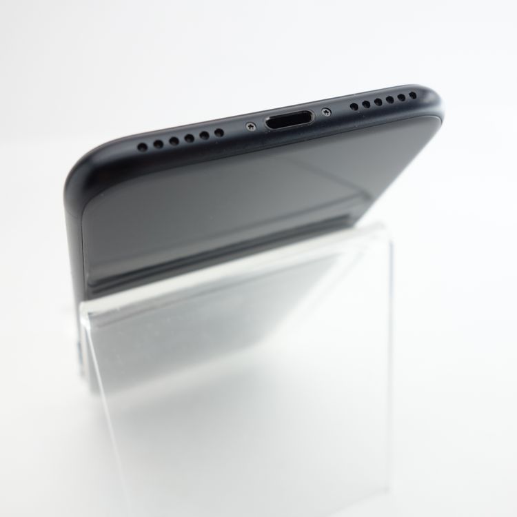 ��SIM�ե꡼��iPhoneSE2 64GB �֥�å� ����88�� �������¡�