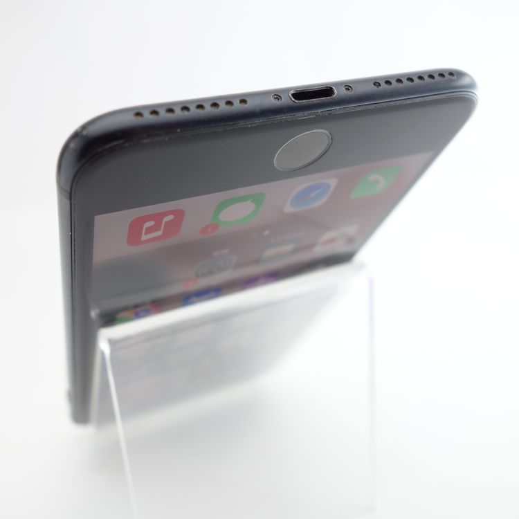 ��SIM�ե꡼��iPhone7 Plus 128GB �֥�å� ����100�� �������¡�