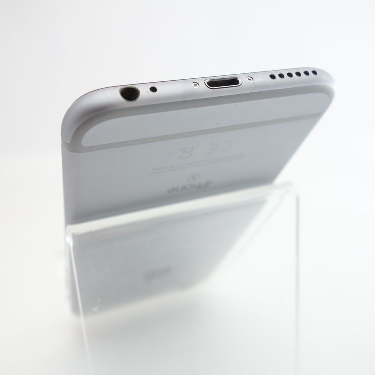 ��SIM�ե꡼��iPhone6S 32GB ���ڡ������쥤 ����96�� �������¡�