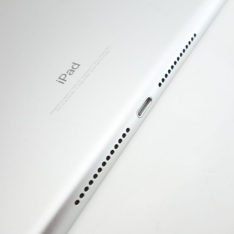 ��9.7�������iPad ��6���� 32GB ����С� ����89% SIM�ե꡼