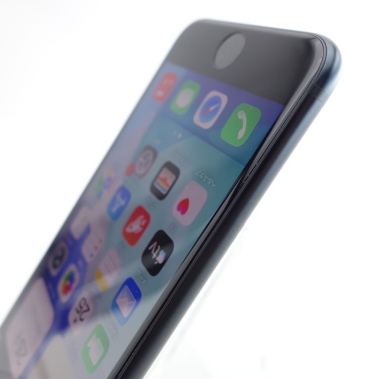 ��SIM�ե꡼��iPhoneSE3 64GB �ߥåɥʥ��� ����87�� �������¡�