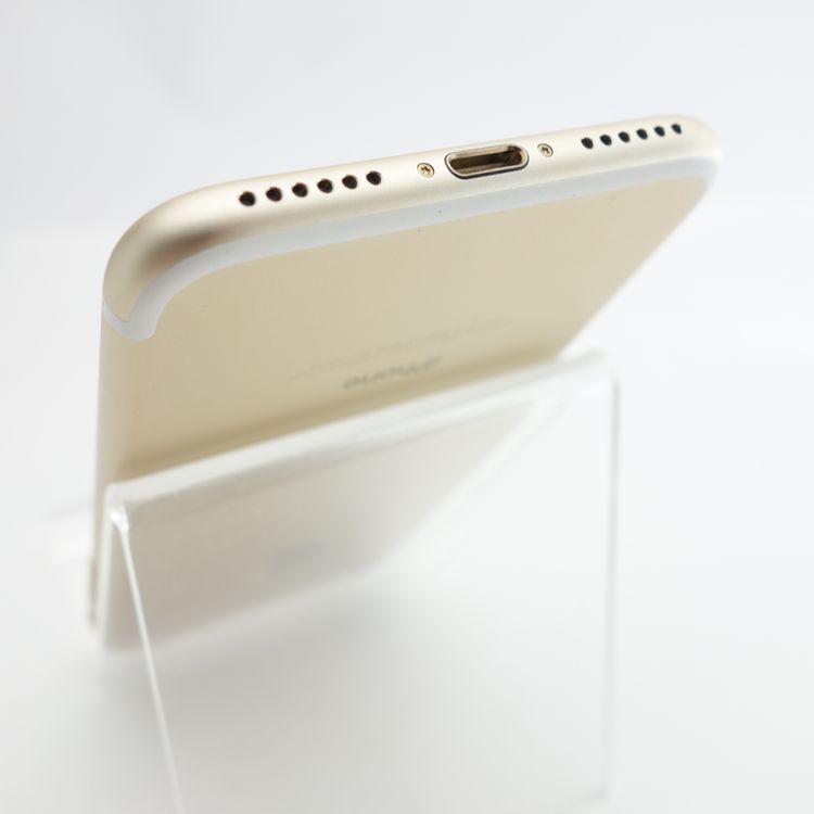 ��SIM�ե꡼��iPhone7 32GB ������� ����86�� �������¡�