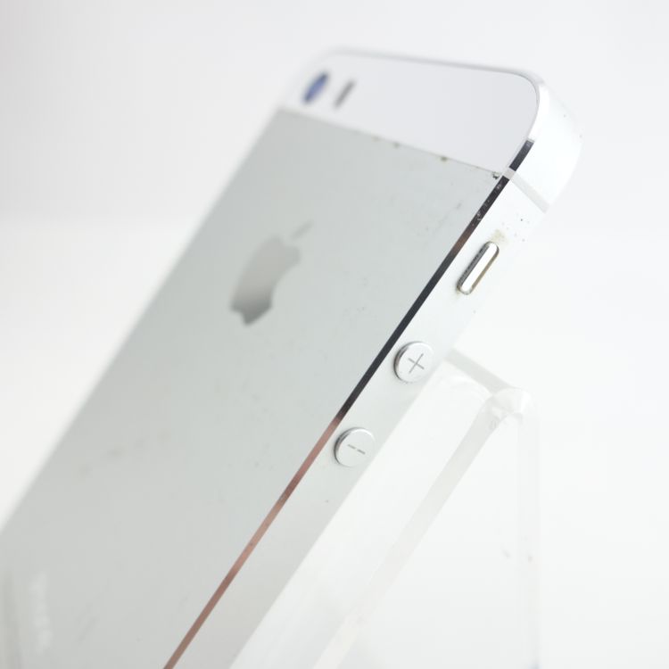 docomoiPhone5S 32GB С 100 ¡