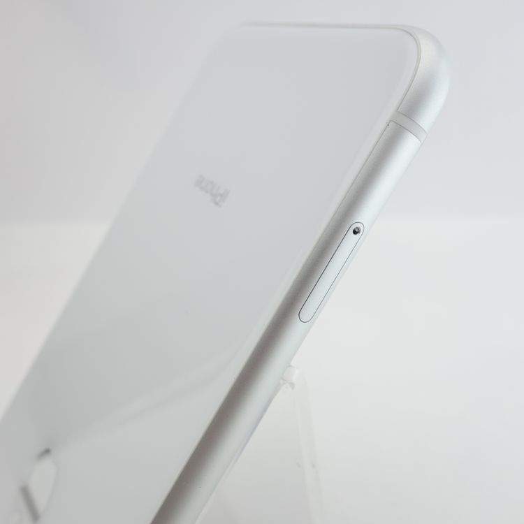 ��SIM�ե꡼��iPhoneXR 64GB �ۥ磻�� ����87�� �������¡�
