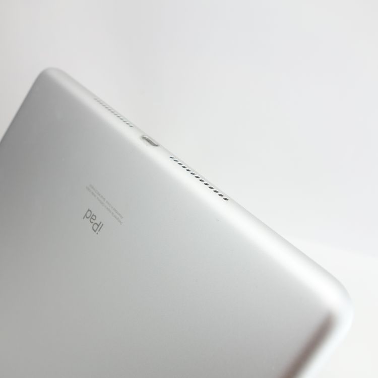 ��10.2�������iPad ��9���� 64GB ����С� ����92�� SIM�ե꡼