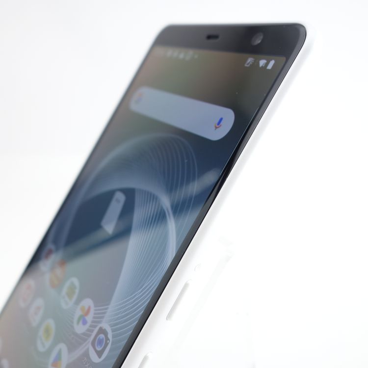 ��SIM�ե꡼��arrows Be4 Plus F-41B �ۥ磻�� �������¡� docomo��