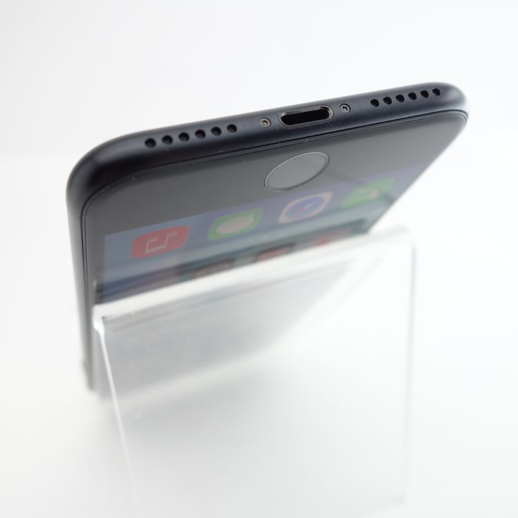 ��SIM�ե꡼��iPhoneSE2 64GB �֥�å� ����86�� �������¡�