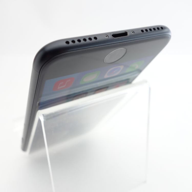��SIM�ե꡼��iPhoneSE2 64GB �֥�å� ����93�� �������¡�