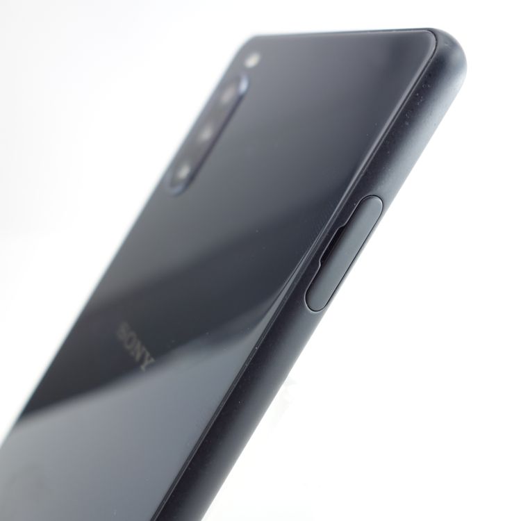 ��SIM�ե꡼��Xperia 10 III SO-52B �֥�å� docomo�� �������¡�