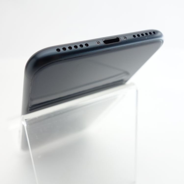 ��SIM�ե꡼��iPhoneSE3 64GB �ߥåɥʥ��� ����98�� �������¡�