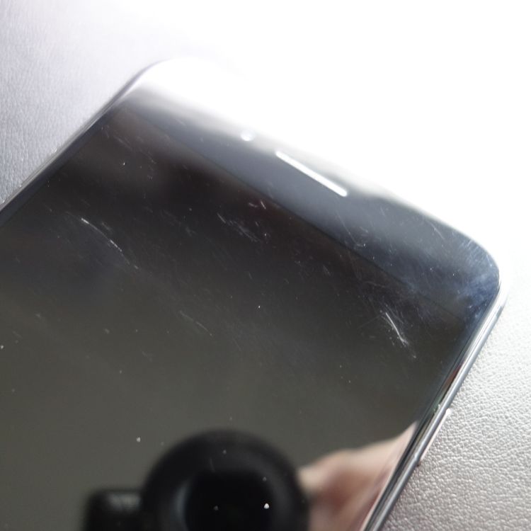 ��SIM�ե꡼��iPhone8 Plus 64GB ���ڡ������쥤 ����100�� �������¡�