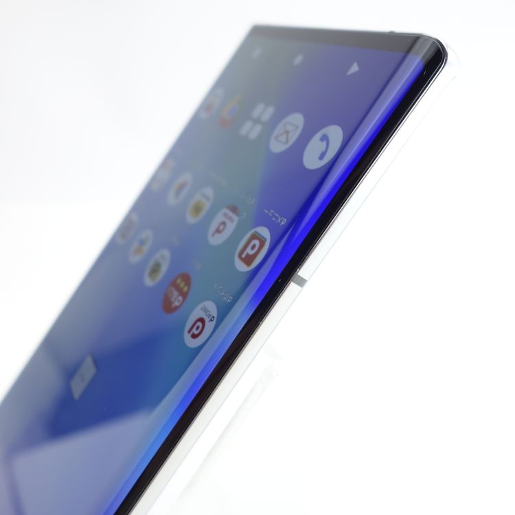 ��SIM�ե꡼��arrows NX9 F-52A �ۥ磻�� �������¡� docomo��