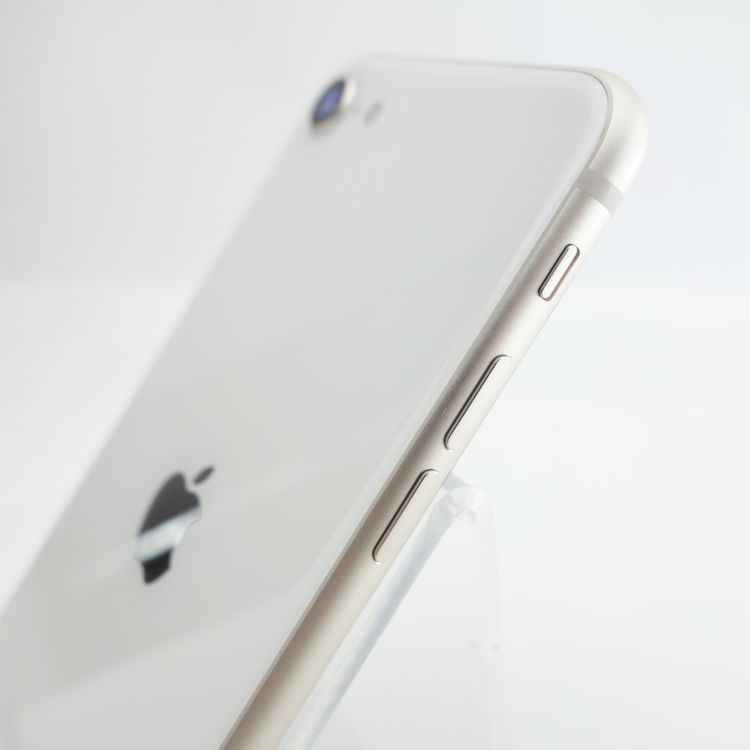 ��SIM�ե꡼��iPhoneSE3 64GB �������饤�� ����94�� �������¡�