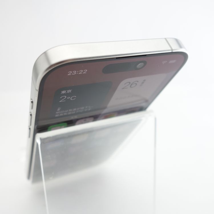 ��SIM�ե꡼��iPhone15Pro 512GB �ۥ磻�ȥ����˥��� ����86��