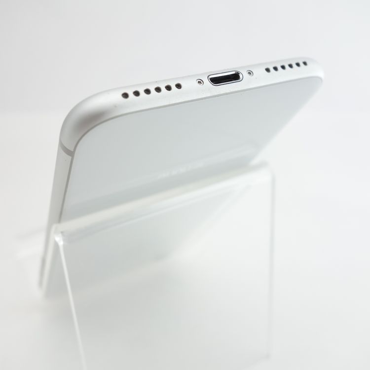 ��SIM�ե꡼��iPhone8 64GB ����С� ����100�� �������¡�