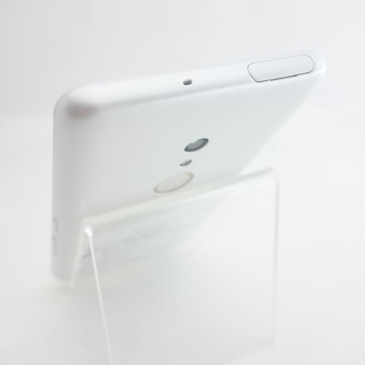 ��SIM�ե꡼��arrows Be4 Plus F-41B �ۥ磻�� �������¡� docomo��