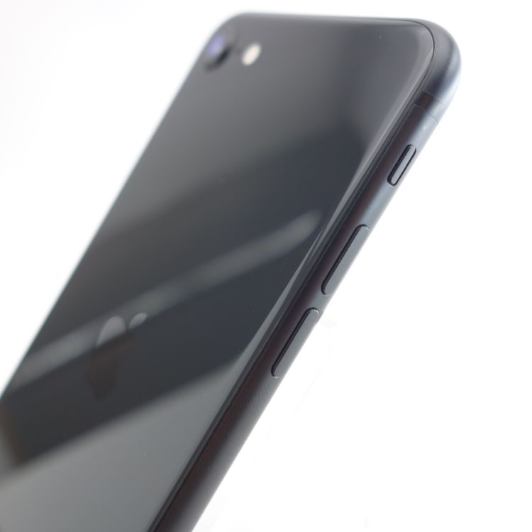 ��SIM�ե꡼��iPhoneSE2 64GB �֥�å� ����93�� �������¡�