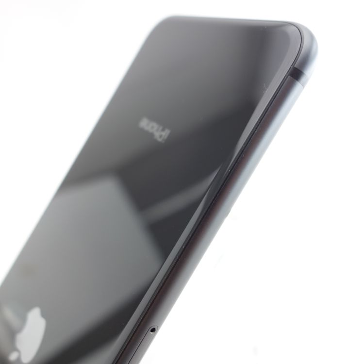 ��SIM�ե꡼��iPhone8 64GB ���ڡ������쥤 ����100�� �������¡�