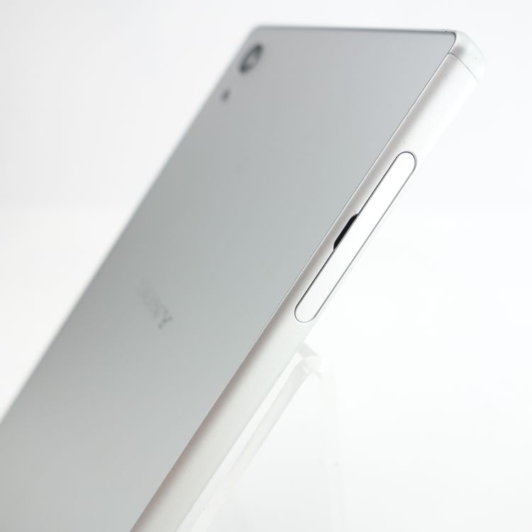 ��SIM�ե꡼��Xperia Z5 SOV32 �ۥ磻�� �������¡� aui��SIM���å������