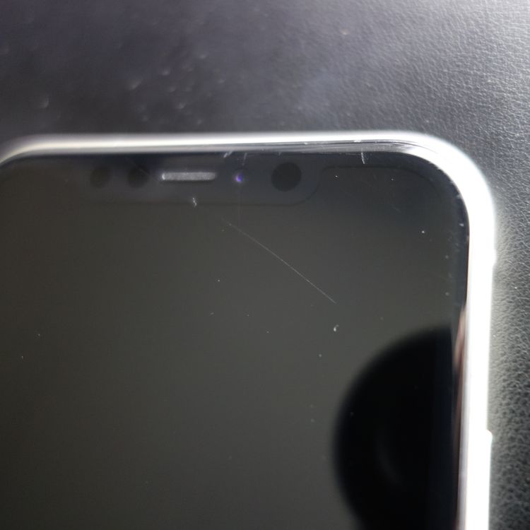 ��SIM�ե꡼��iPhone11 128GB �ۥ磻�� ����85�� �������¡�