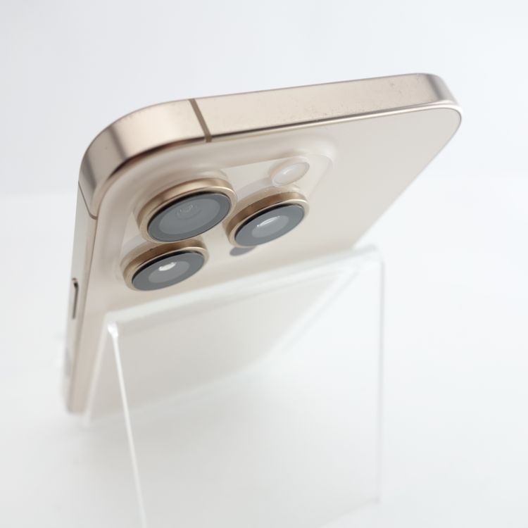 ��SIM�ե꡼��iPhone16 Pro 128GB �ǥ����ȥ����˥��� ����99��