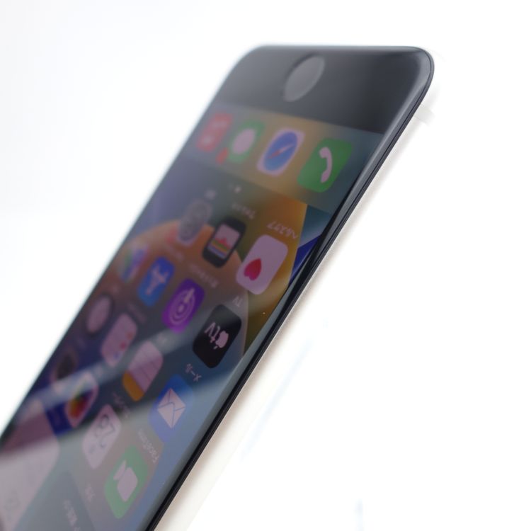 ��SIM�ե꡼��iPhoneSE3 64GB �������饤�� ����100�� �������¡�