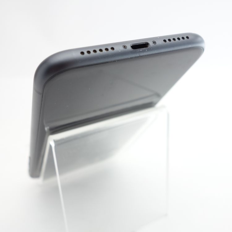 ��SIM�ե꡼��iPhone11 64GB �֥�å� ����100�� �������¡�