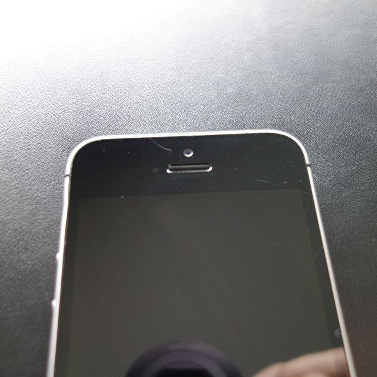 ��SIM�ե꡼��iPhoneSE 16GB ���ڡ������쥤 ����89�� �������¡�