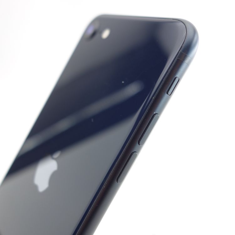 ��SIM�ե꡼��iPhoneSE3 64GB �ߥåɥʥ��� ����99�� �������¡�