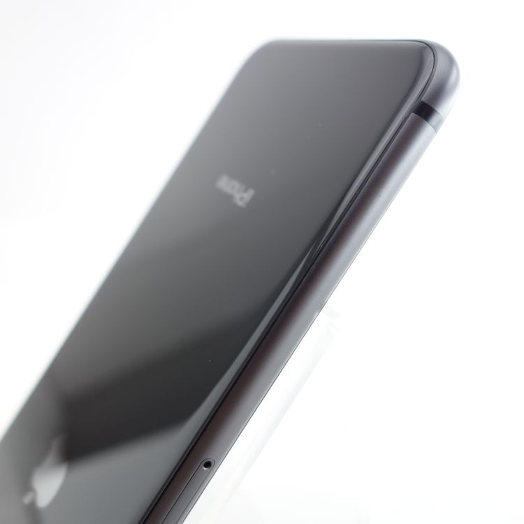 ��SIM�ե꡼��iPhone8 64GB ���ڡ������쥤 ����100�� �������¡�