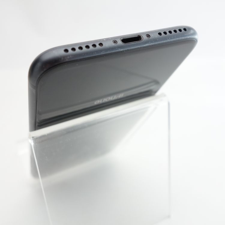 ��SIM�ե꡼��iPhone8 64GB ���ڡ������쥤 ����100�� �������¡�