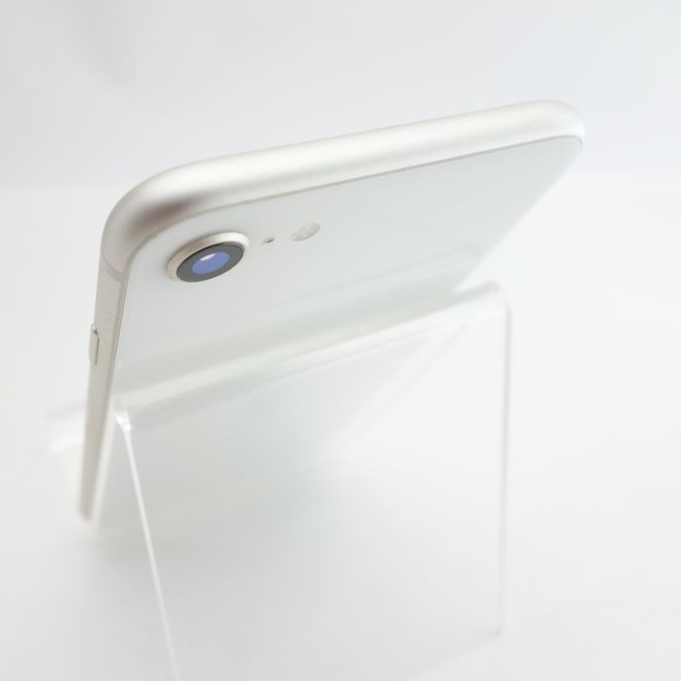 ��SIM�ե꡼��iPhoneSE3 64GB �������饤�� ����86�� �������¡�