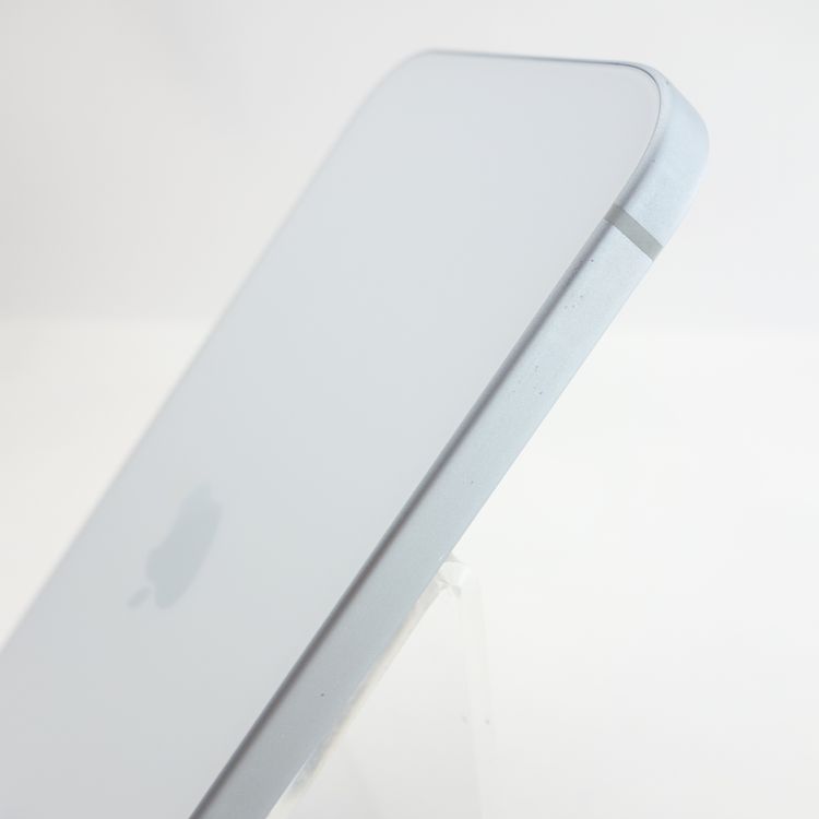 ��SIM�ե꡼��iPhone15 256GB �֥롼 ����86% Apple���ȥ���