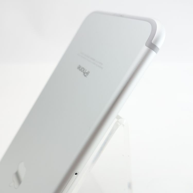 ��SIM�ե꡼��iPhone7 32GB ����С� ����86�� �������¡�
