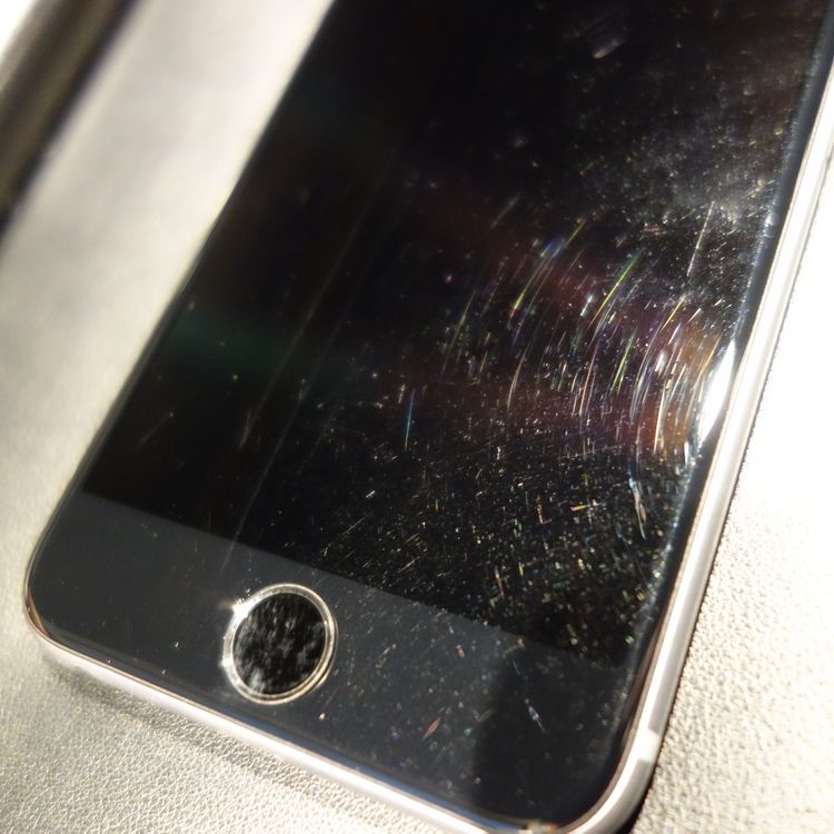 ��SIM�ե꡼��iPhone6S 32GB ���ڡ������쥤 ����96�� �������¡�