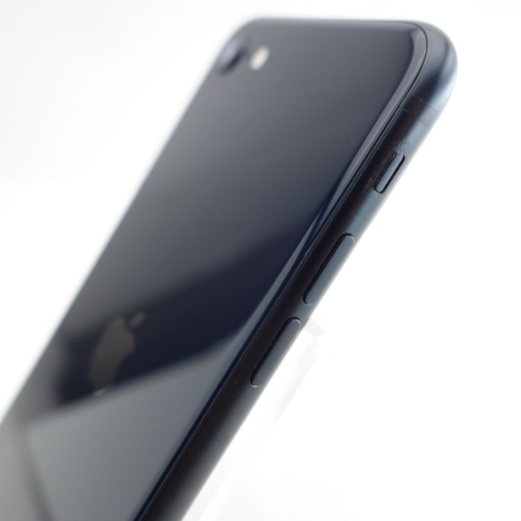 ��SIM�ե꡼��iPhoneSE3 64GB �ߥåɥʥ��� ����99�� �������¡�