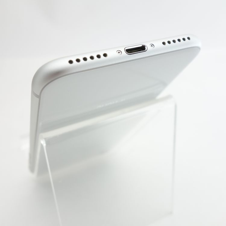 ��SIM�ե꡼��iPhone8 64GB ����С� ����100�� �������¡�