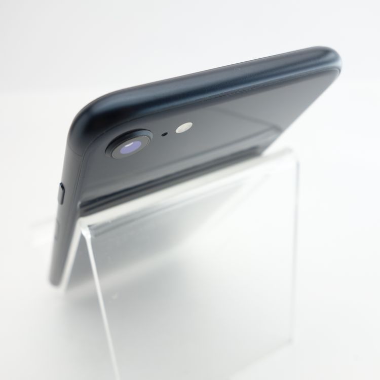��SIM�ե꡼��iPhoneSE3 64GB �ߥåɥʥ��� ����89�� �������¡�