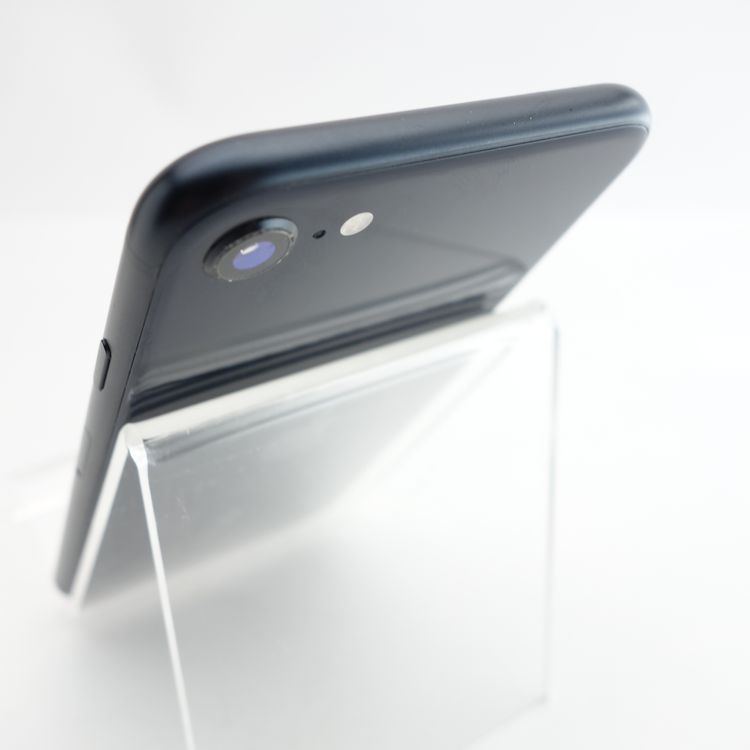 ��SIM�ե꡼��iPhoneSE3 64GB �ߥåɥʥ��� ����76�� �������¡�