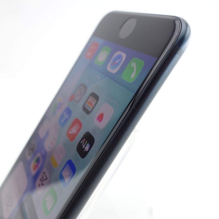 ��SIM�ե꡼��iPhoneSE3 64GB �ߥåɥʥ��� ����96�� �������¡�