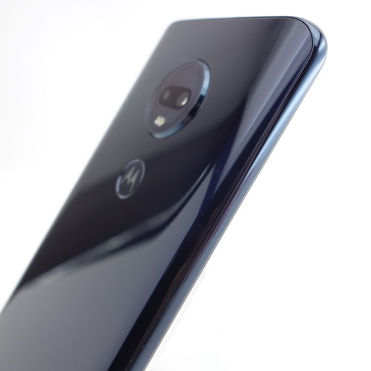 ��SIM�ե꡼��Motorola moto g7 plus 64GB �ǥ����ץ���ǥ��� ������