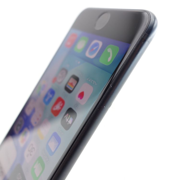 ��SIM�ե꡼��iPhoneSE3 64GB �ߥåɥʥ��� ����87�� �������¡�