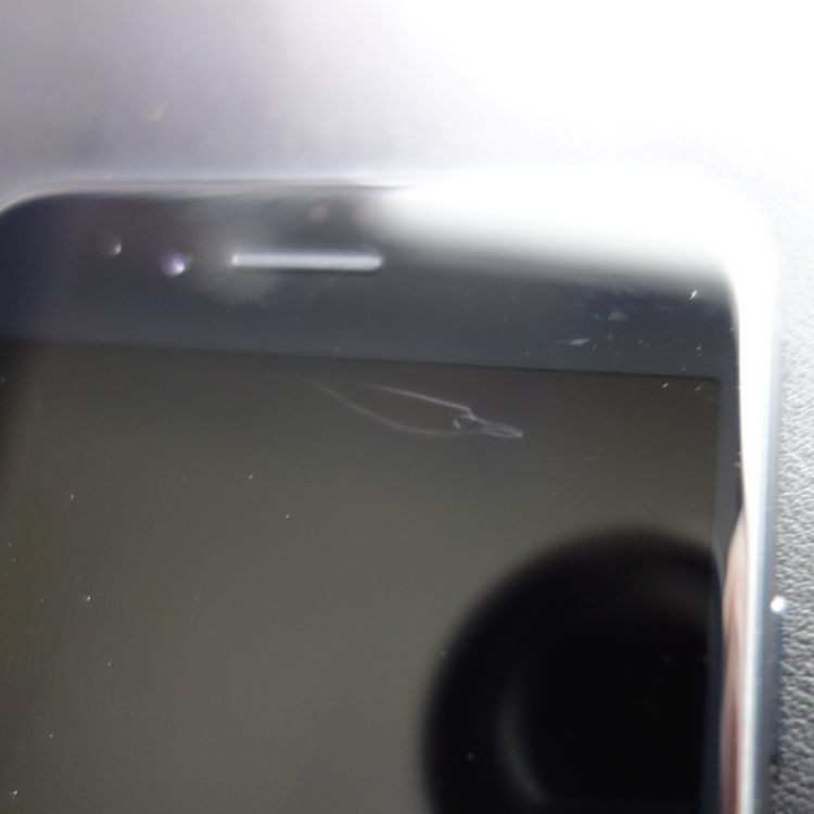 ��SIM�ե꡼��iPhoneSE3 64GB �ߥåɥʥ��� ����97�� �������¡�
