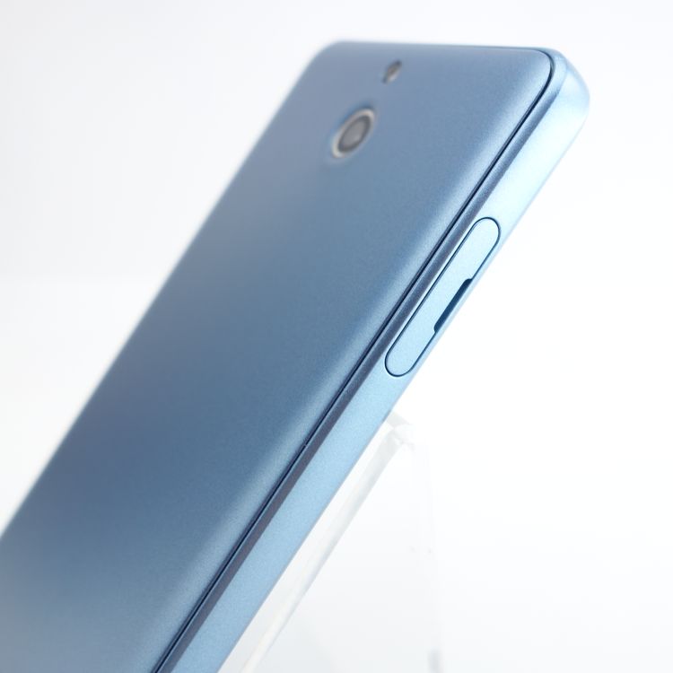 【SIMフリー】かんたんスマホ 705KC ライトブルー 利用制限○ Y!mobile版