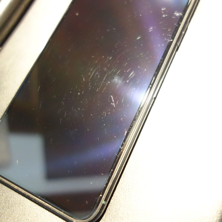 ��SIM�ե꡼��iPhone11 Pro Max 256GB �ߥåɥʥ��ȥ��꡼�� ����79��