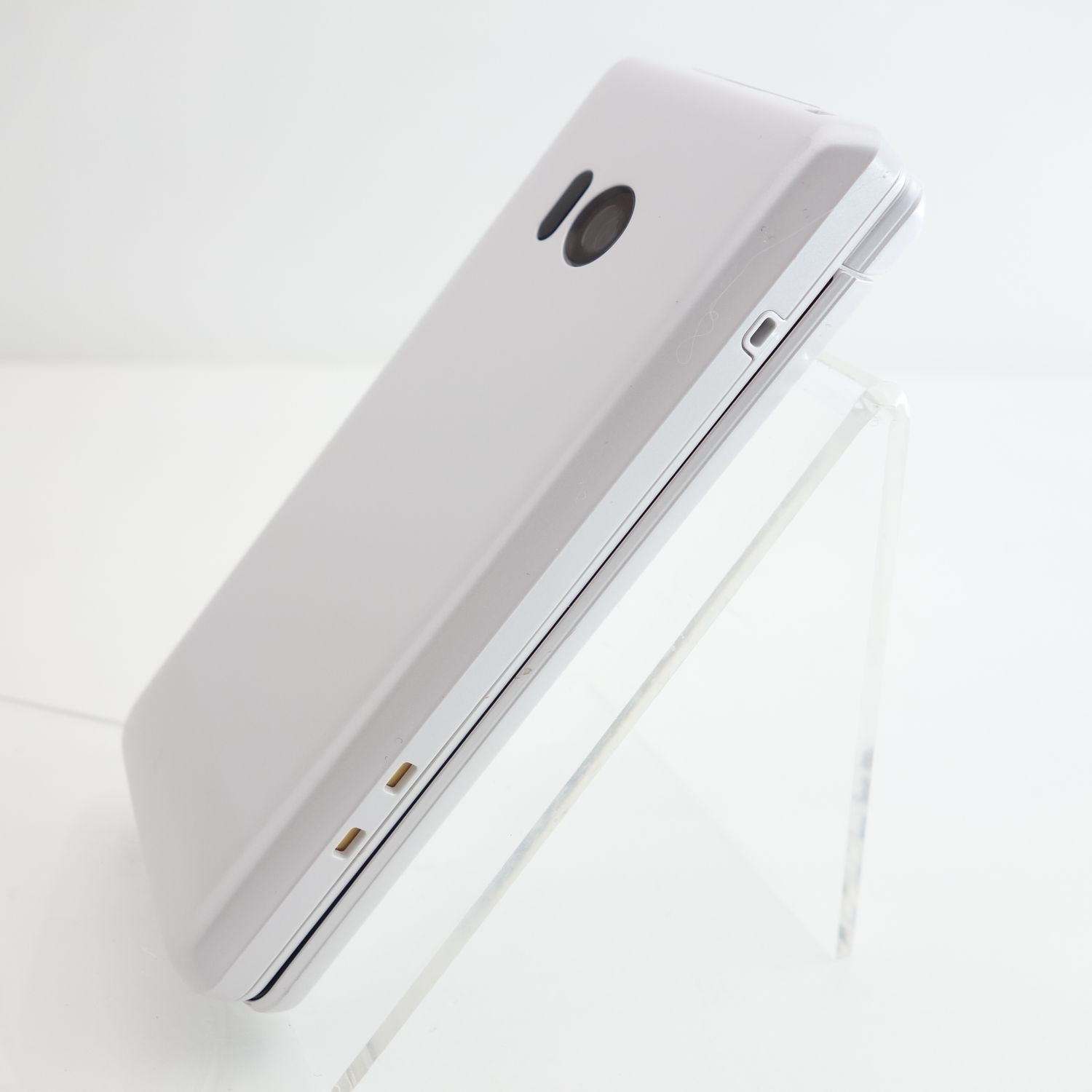 ムスビー｜【SIMフリー】AQUOS ケータイ3 805SH ホワイト SoftBank版 